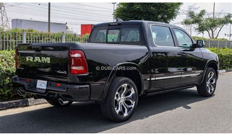 New RAM 1500 1500 Limited Crew Cab V8 5.7L HEMI eTorque , 2023 GCC ...