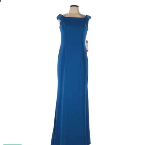 Carmen Marc Valvo Dresses Carmen Marc Valvo Infusion Blue Gown New