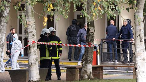 Attaque Au Couteau Dans Un Lyc E Arras Un Nouveau Bilan Fait Tat D