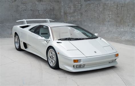 Wallpaper White Lamborghini Supercar Diablo Lamborghini