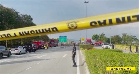 Tragédie en Malaisie Un avion s écrase sur la route et fait au moins