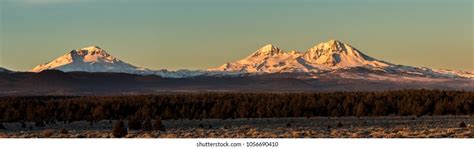 Early Morning Shot Three Sisters Mountains Stock Photo 1056690410