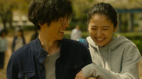 【写真】映画「嘘を愛する女」に出演する長澤まさみさん（左）と高橋一生さん（c）2018「嘘を愛する女」製作委員会 Mantanweb