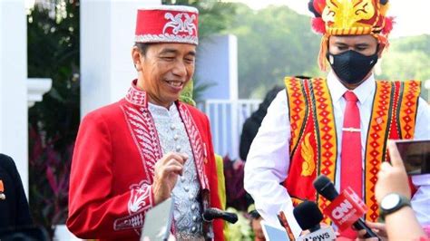 Presiden Jokowi Kenakan Baju Adat Buton Pada Hut Ke Kemerdekaan Ri