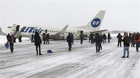 Passenger Plane With 100 Passengers Makes Emergency Landing In Russia