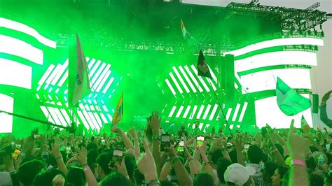 Ultra Music Festival Miami David Guetta Main Stage Intro Playing