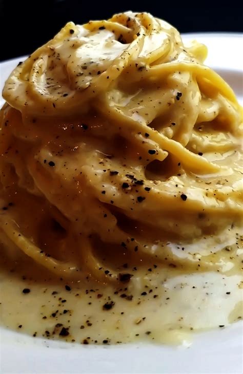 Spaghetti Cacio E Pepe Ricetta Originale Le Ricette Di Max