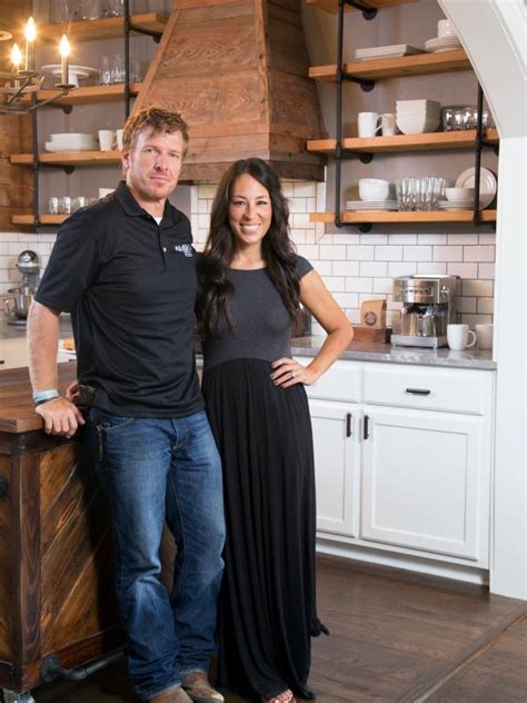 Joanna Gaines Pictures Our Favorites From Hgtvs Fixer Upper Hgtvs