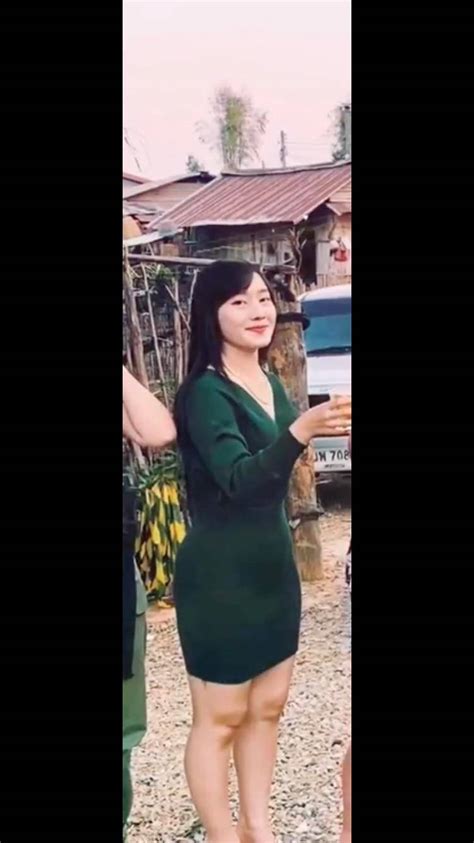 Anyone Know Who This Thick Ass Hmong Women Is Kuv Need And Desperate Scrolller