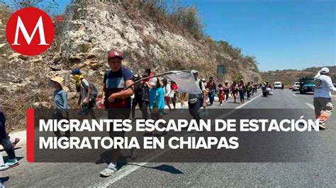 Caravana De Al Menos Migrantes Sale De Albergue En Berriozabal