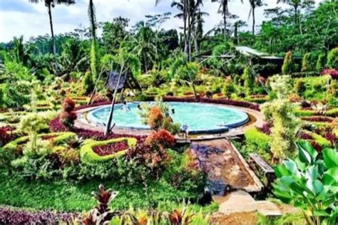 Viral! Wisata Alam yang Punya Spot Foto Keren dan Kolam Renangnya ...