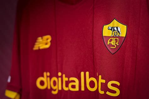 AS Roma on Twitter: "👀 https://t.co/3MAHQ5MUzv" / Twitter