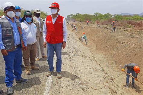 26 10 20 EL Ministro de Agricultura y Riego Jorge Montenegro realizó