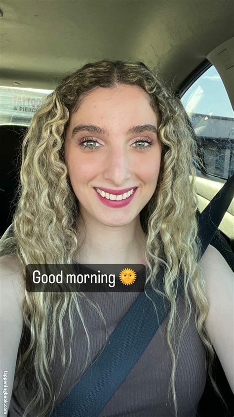 Yanellis Linares Nude OnlyFans Leaks Fappening FappeningBook