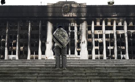 Cazaquistão Apelo para libertação de manifestantes detidos Amnistia