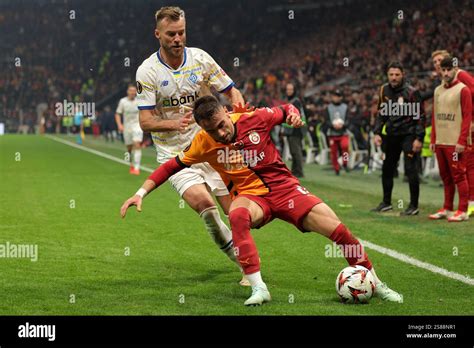 Galatasaray S Yunus Akgun Front Fights For The Ball With Dynamo Kyiv