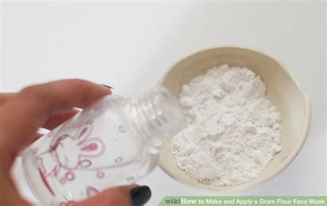 How to Make and Apply a Gram Flour Face Mask: 12 Steps