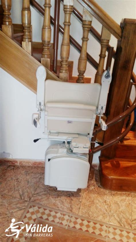 Montaje De Una Silla Salvaescaleras SOCIUS En Arganda Del Rey En Madrid