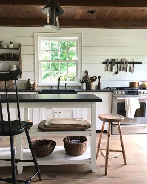 White Shiplap As Kitchen Backsplash Soul Lane