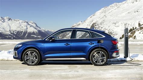 Audi Q5 Sportback Tfsi E 2021my Color Navarra Blue Side