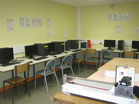 Les Salles De Technologie Coll Ge F Lix Buhot Valognes