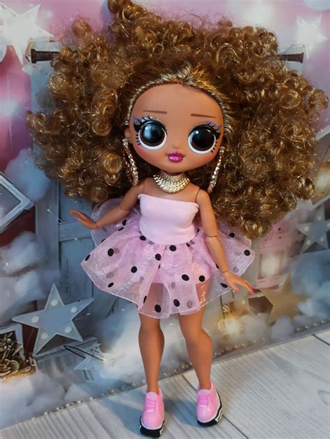 Amazon Com Lol Surprise Omg Chillax Fashion Doll Dress Up Doll Set With