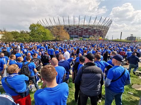 Kibice Lecha Poznań zapowiadają że nie wejdą na Stadion Narodowy Chcą