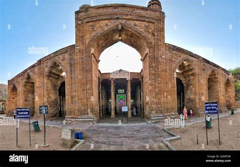 adhai din ka jhonpra  world heritage day adhai din ka jhonpra