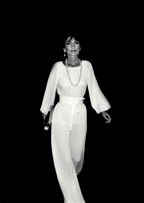 Lee Radziwill. | Mode intemporelle, Icônes de style, Lee radziwill