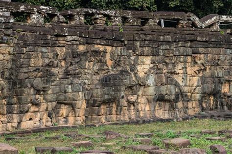 Templo De Baphuon En El Complejo Angkor Wat Siem Reap Camboya Imagen