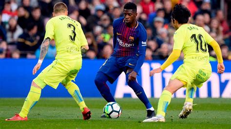 Primera Division Der Fc Barcelona Patzt Gegen Den Fc Getafe Der Spiegel