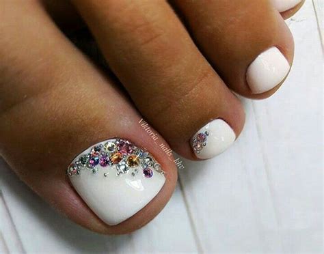 Toe Nail Art With Rhinestones ~ Nail Art Ideas