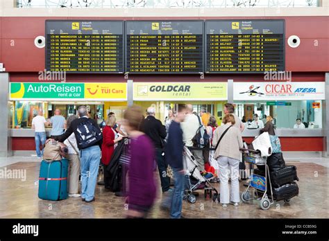 Airport car hire Banque de photographies et dimages à haute résolution