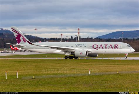 A Ame Qatar Airways Airbus A At Zurich Photo Id