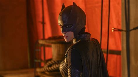 'Batwoman's Ruby Rose Describes Her Batsuit as 'Like a Second Skin'