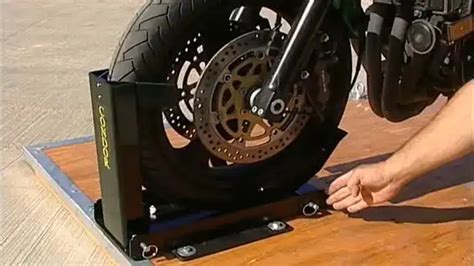 5 Best Motorcycle Wheel Chocks For Better Safety In 2024