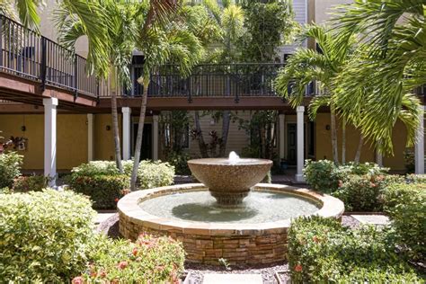 Fountain Lake Apartments - Bradenton, FL 34207