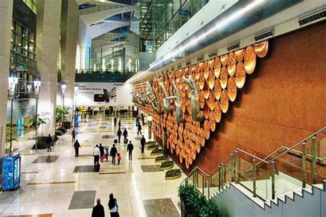 delhi international airport   busiest airport   world