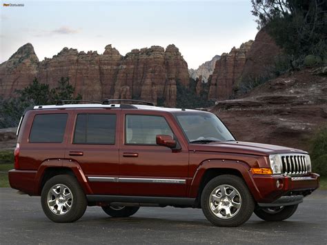 Jeep Commander Overland (XK) 2008–09 photos (1600x1200)