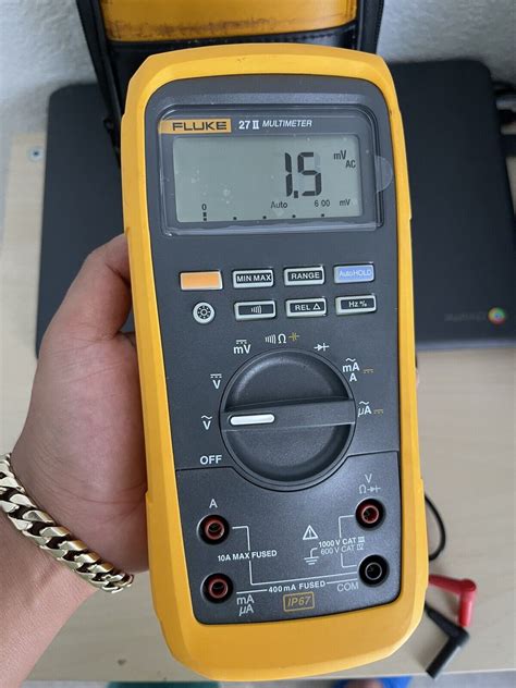 Fluke 27 Ii Rugged Ip67 Industrial Digital Multimeter With Leads And Case