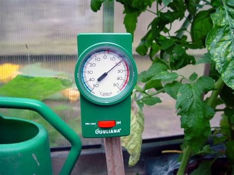 Min Max thermometer, geeft aan wat de maximale temperatuur in de ...