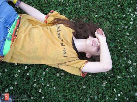 REDHEAD INEXPERIENCED EX GIRLFRIEND TEENAGER BJ S WheelSex ZB Porn