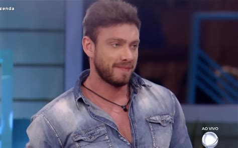 Quem Vini Buttel De A Fazenda Pe O Saiu Cancelado De Reality Da