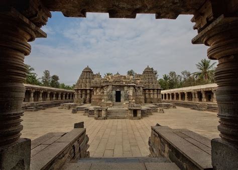 Chennakeshava Temple Somanathapura - Info, History, Timing