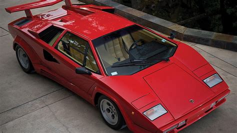 Descubrir 38+ imagen lamborghini aventador 1980 - Abzlocal.mx