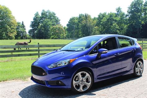 Ford Fiesta St 3 Door Photos And Specs Photo Ford Fiesta St 3 Door Modern Big And 35 Perfect