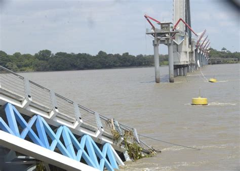 La Historia De Los Impactos Que Se Han Registrado En Los Puentes Que