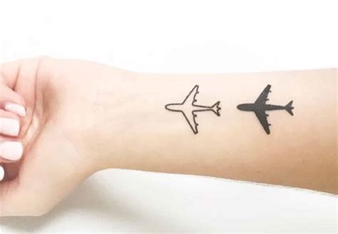 Minimalist Airplane Tattoos To Fly To The World Of Your Dreams