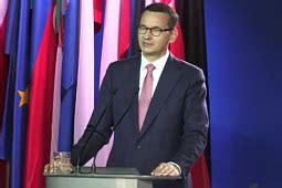 Morawiecki Służba zdrowia jest i będzie dla nas priorytetem Menedżer