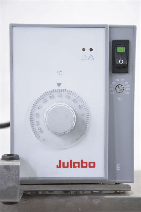 Julabo Bain D Eau Avec Julabo E Basis Thermostat Gemini Bv